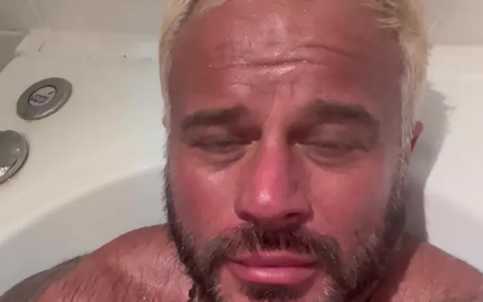 Bjorn Andrey: Click if You Want to Be Next to Me in...