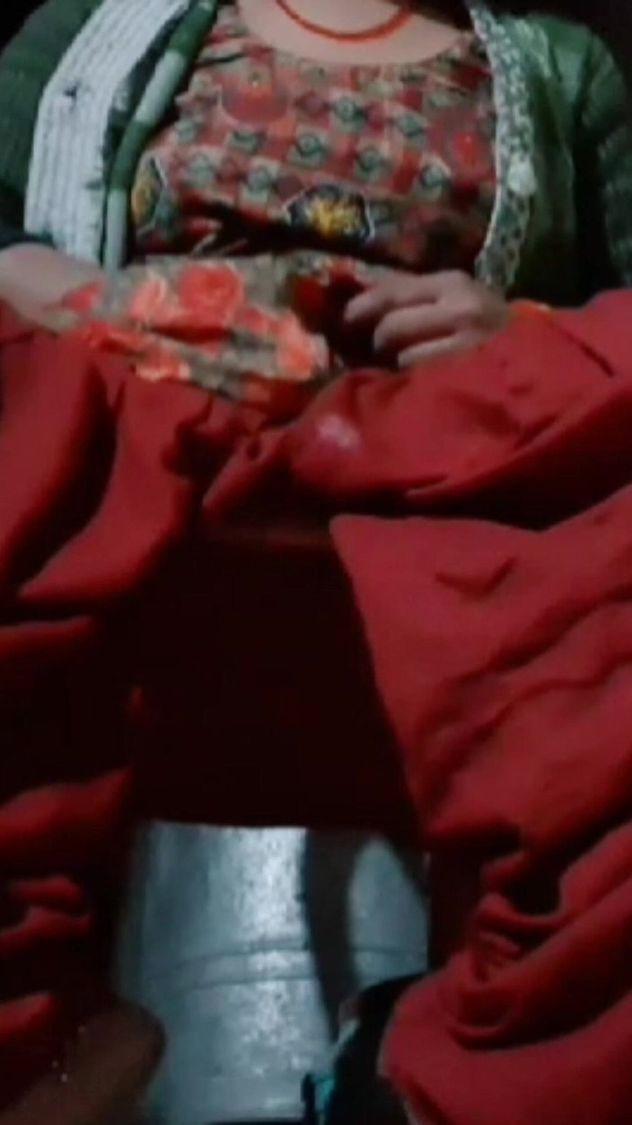 TricolorMusic3: Velmi žhavá sexy kundička a velmi žhavá kundička Mám surové mládí právě...