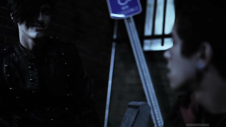 Twinklight: Запутанный паренек под силой вампира