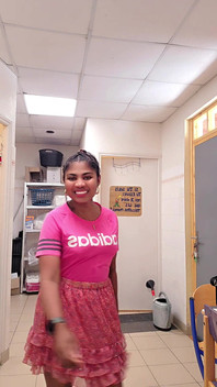 Ebony Pees Standing up