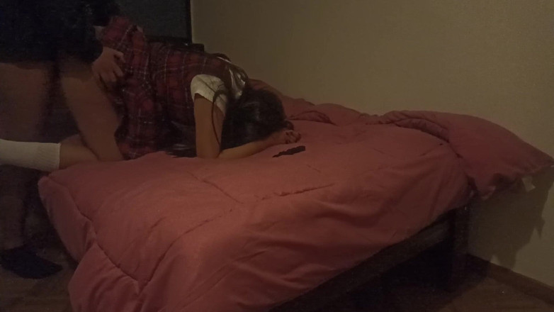 Astrid Cute: Perché mi stai toccando il culo? Mi piace! Ho fatto...