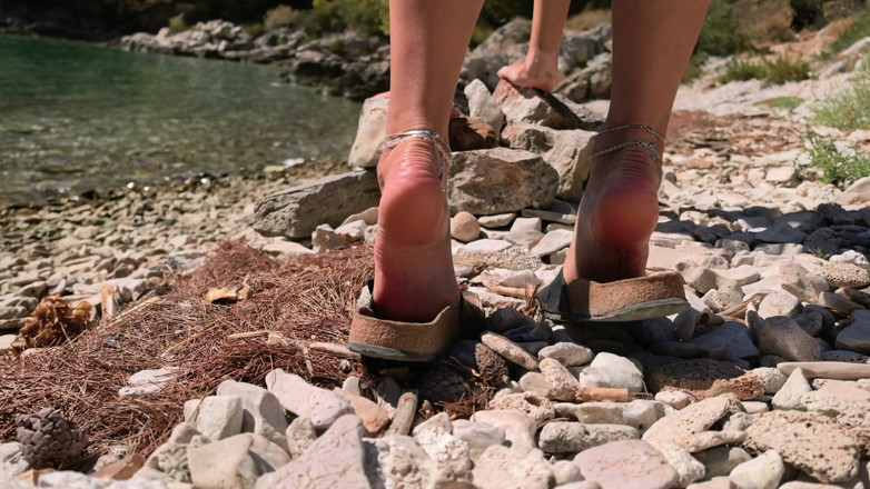 Goddess Lena: Birkenstock ayakları