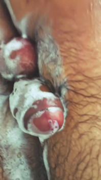 Mi sono super arrapato davanti alla doccia e volevo condividerlo con te. Per partecipare la prossima volta?
