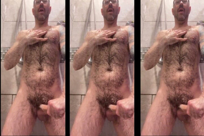 Hairy Wolf: Bator sange dengan memek berbulu dientot habis-habisan di gym sampai...