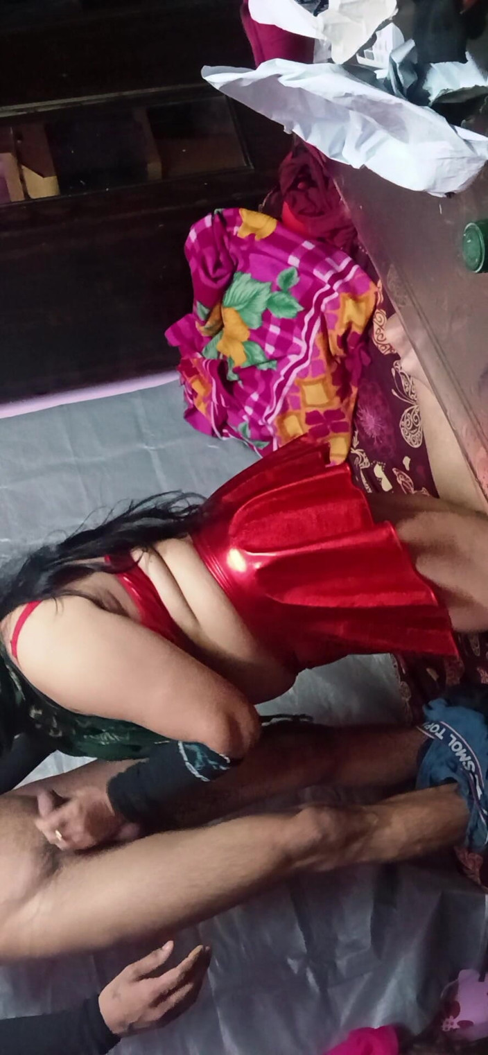 EngagingShock45: Sexy holka šuká doma s někým jiným