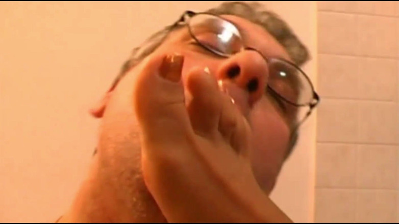 TGIRL ROOM: Doświadczenie trans: masaż, seks oralny, seks w dupę i prysznic