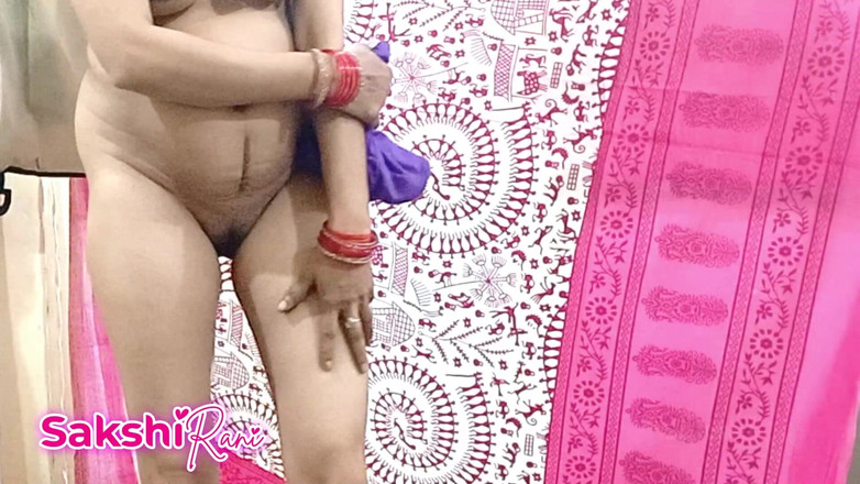 sakshi_raniii: Przyrodni brat zadzwonił do domu i poprosił, żebym tańczył bez ubrań