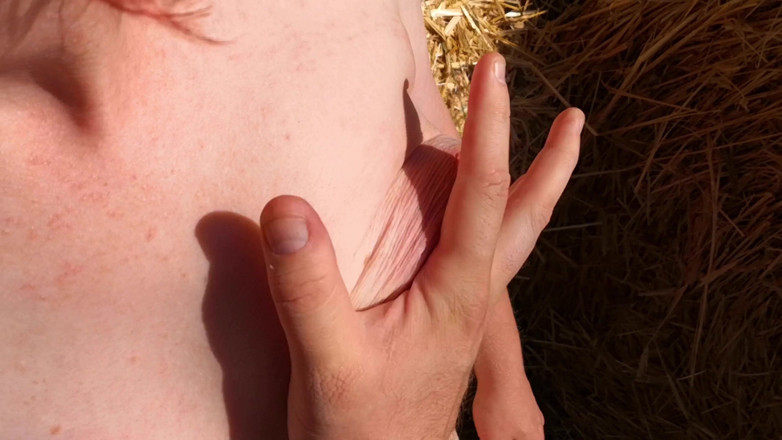 Bouncy Tits Action: Tit slapping real red real public in slomo