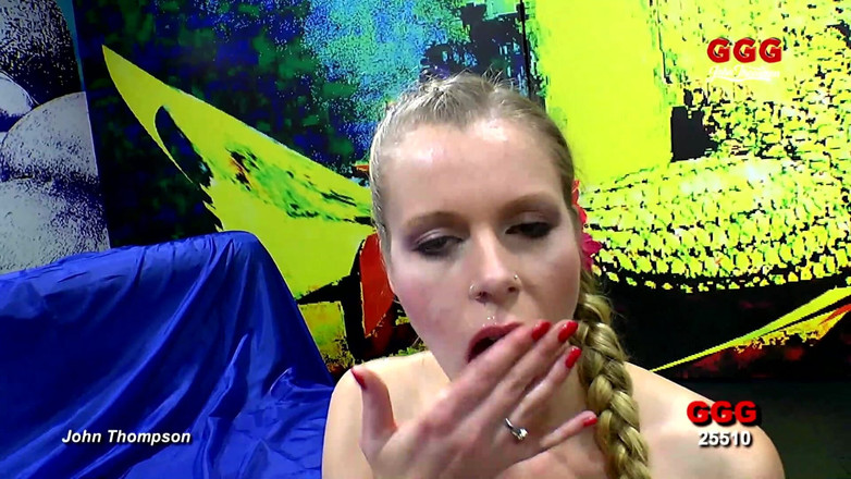 GGG John Thompson Studio: Ggg John Thompson - tiener zuigt stiefopa de laatste uit