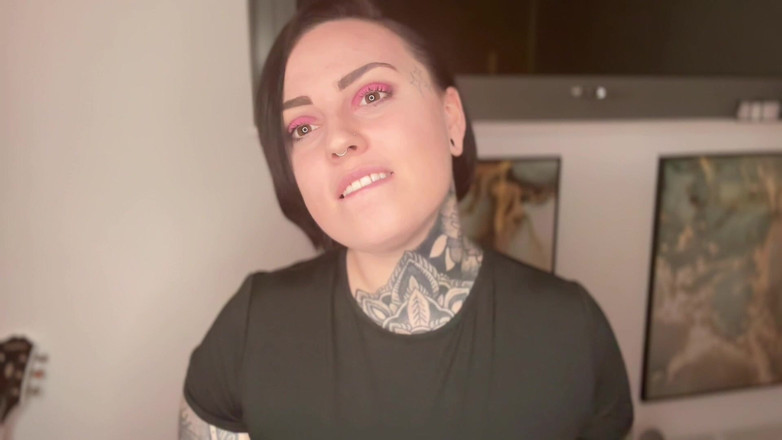 Miss Valentina: Zeck mir dieses höschen