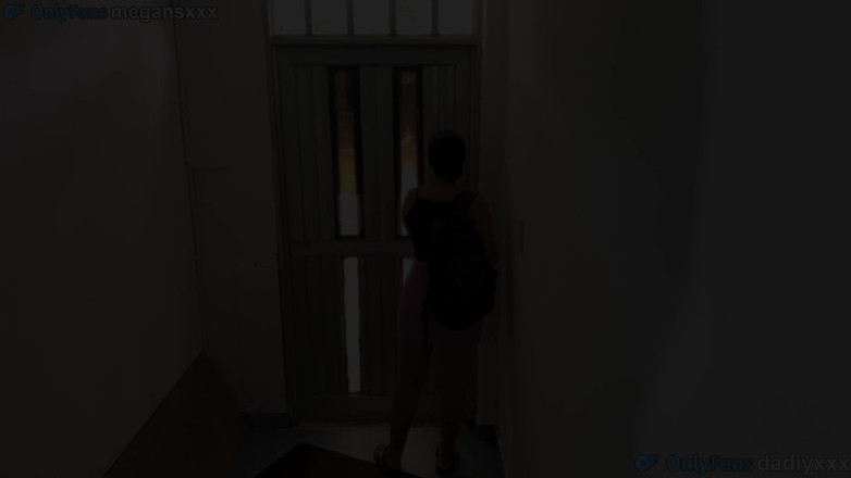 MeGanSxx: usne naha rahi meri sauteli mammi ki jaasoosi ki