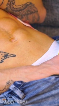 Twink cum spurting com Bruno