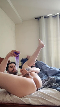 Vibrador no meu quarto conjugal