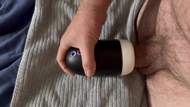 Truridge: Leche como juguete lubricante