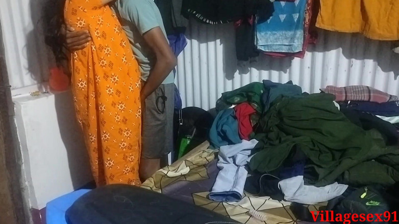 Villagesex91: Sevimli Hintli köylü bebek chudai hardcore