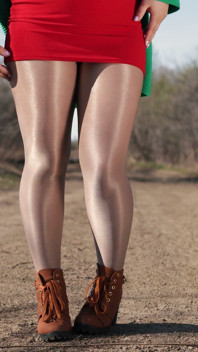 158 Goddess Anya in Shimmering Golden Tights: Provocative MILF Legs Posing
