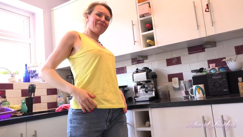 Aunt Judy's: Auntjudys - 46 yaşındaki doğal fullbush orta yaşlı seksi kadın Alexia (31 talimatı)