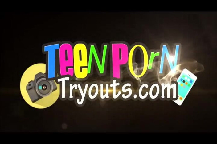 Teen Porn Tryouts: Sierra Snow, ragazza pompino professionale pov