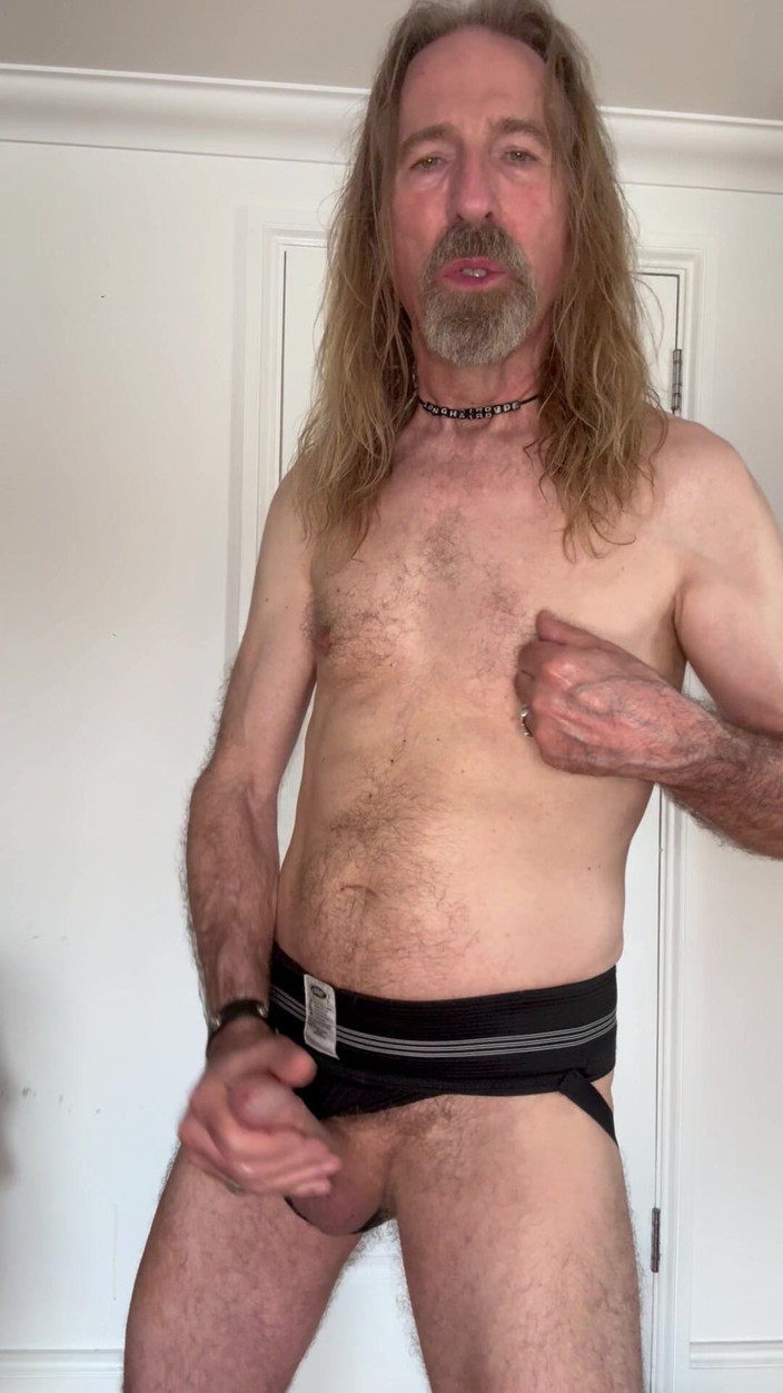Longhairdude: Longhairdude Warming up in Black Jockstrap