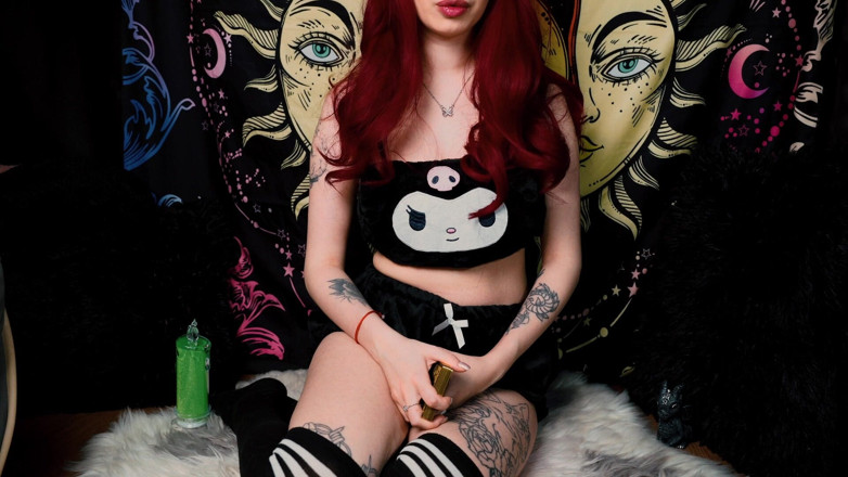 Eva Deva: Přítel Succubus tě svádí! POV / tabu / zblízka