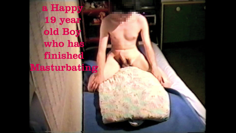 Mark Hannes: Twee strip aftrekbult masturbatie op één dag met mijn eerste Hi8-camera