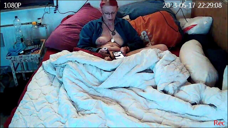 KittieNoOne: Stříkání pro mého muže