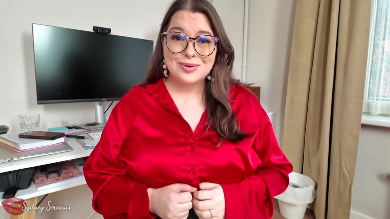 Sydney screams fetish: 상사의 트림 처벌 - 당신의 상사, 가스가 많은 비 시드니 비명, 당신을 위해 아첨없는 처벌이