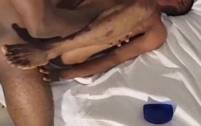 Sweetass132: Dicker arsch nimmt den bbc seines nachbarn