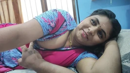 Ibu tiri Malayali ngentot hot banget