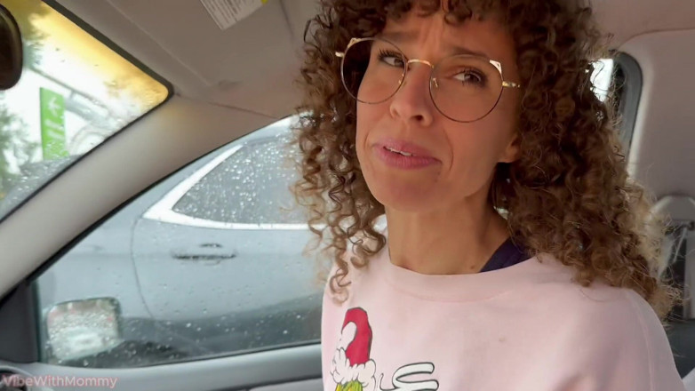 VibeWithMommy: Wrong Missy Fucks Random Student on Field Trip to the...