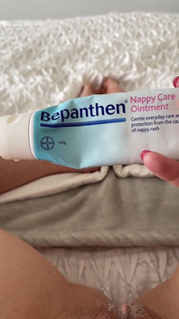 La mia figa pelosa per la prima volta in oltre 20 anni