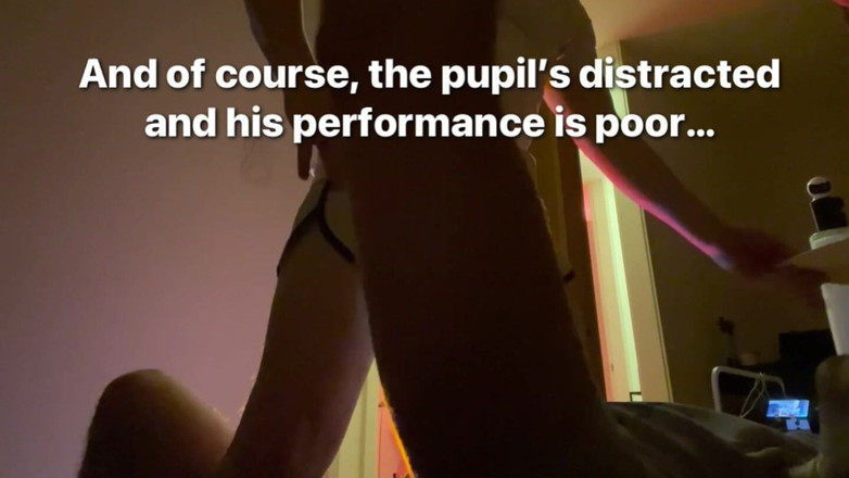 AmateurBoysPissing: Une Leçon D’humiliation: Le Coach Utilise Ses Fétiches Pour Punir...