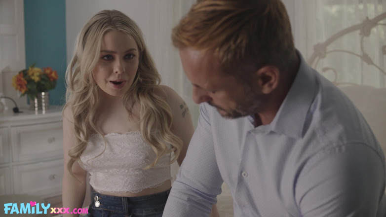 FamilyXXX: Haley spades ha un sapore buono come sembra
