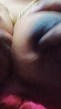Sesi urutan panas MILF berpantat besar