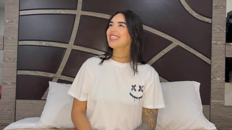 Fkn studio: Audiție cu Lina Girard, frumoasă, voluptoasă