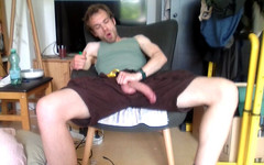 XlPmml: Messy Bator Bro olhando louco no segundo dia de bate