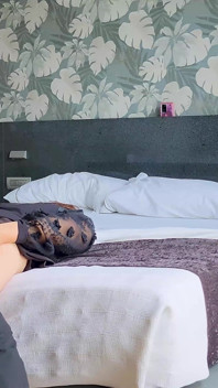 Tvrdý sex po výprasku jako ta malá děvka, kterou je (část 3)