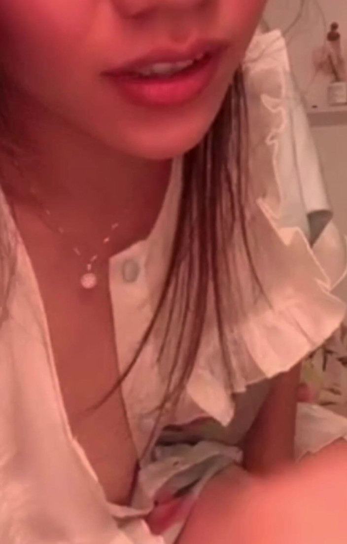 Lulu Wild: Lulu Wilds se pone cachonda mientras la follan