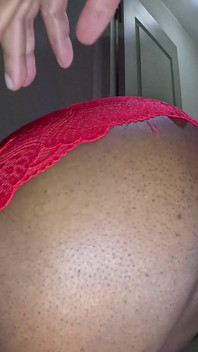 Baise en lingerie avec ma salope amateur noire, creampie