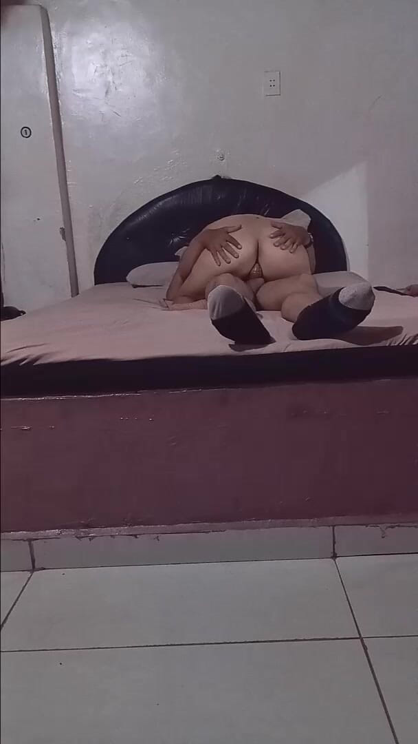 parejacasero: Мінет і анальний секс у День святого Валентина, 14 лютого