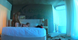 AZGIGOLO: Nějaká intenzivní, svůdná vášeň v osvětlení s thedesertvixen ... VYCHUTNAT!!!