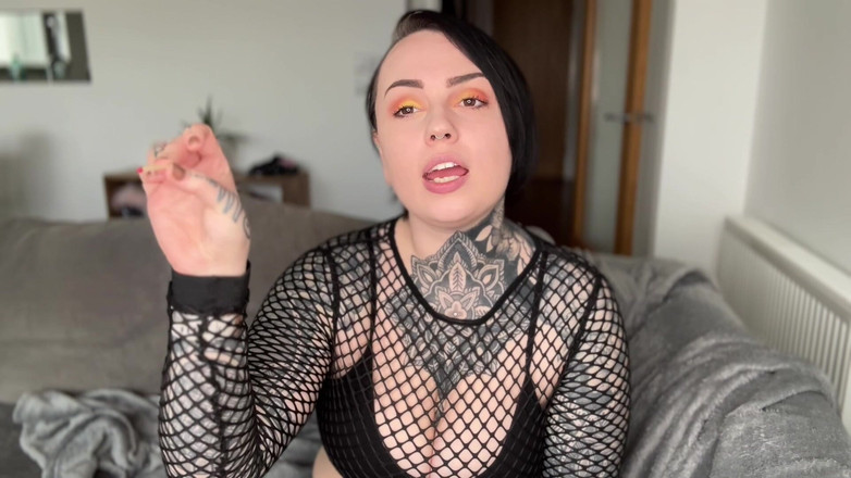 Miss Valentina: Fire Play CBT