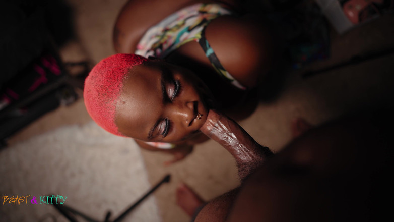 BeastnKitty: Tragado entero ft Marley Moore