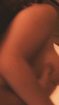 Hot Calls - cena 4_beautiful peituda milf em lingerie recebe uma foda dura e facial