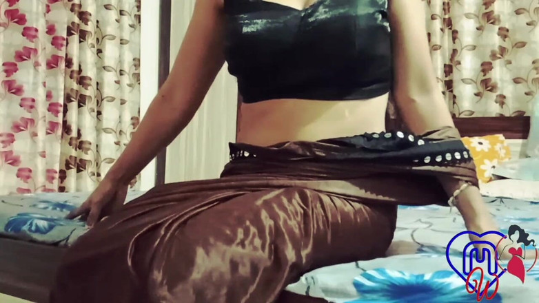 Monawife: Mluvte s Bhabi