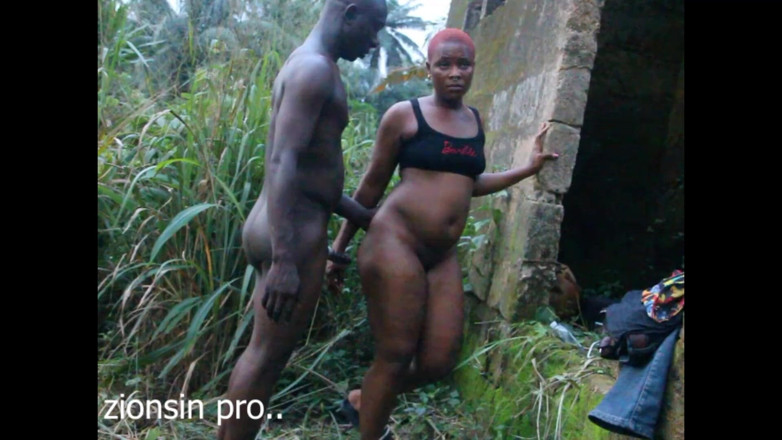 Zion: Африканцев Застукали В Зарослях Траха