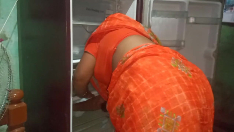 Priyanka314: Indische bhabhi fickt im haus des dorfes
