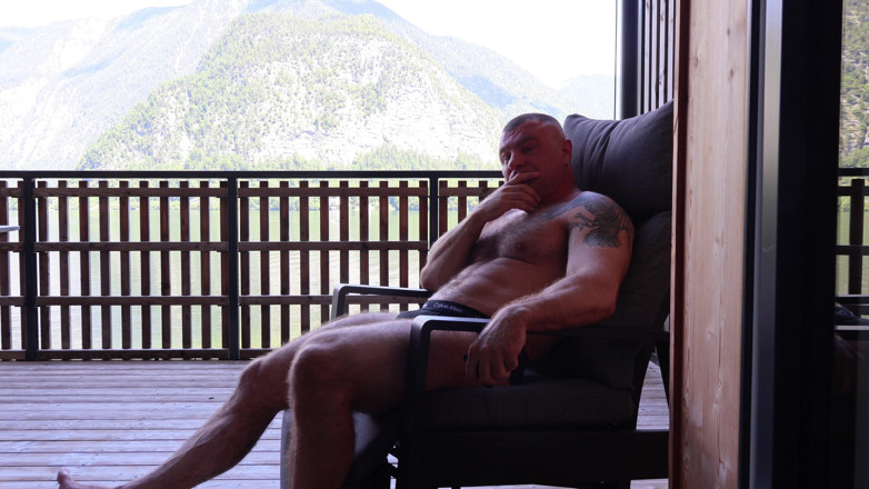Laura Dee: Komşuları uyandırma: riskli açık havada balkon seksi ve Alplerde ham...