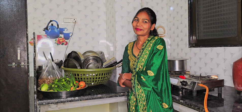 Kavend91: Mujhe Paise lekar chudna Pada हिंदी ऑडियो सेक्स