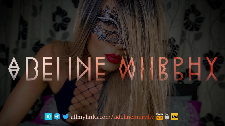 Adeline Murphy: La segretaria riceve la sborra su collant nero